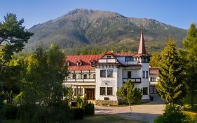 Aplend Villa Dr Szontagh Est 1876